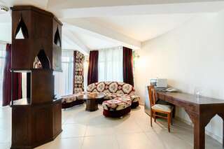 Отель Hotel Juli Солнечный Берег Полулюкс с балконом-3