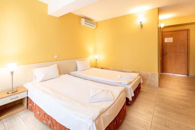 Отель Hotel Juli Солнечный Берег-29